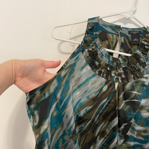 ANN TAYLOR Olive Green Teal Abstract Geometric Geo Halter Sleeveless Tank Blouse - Picture 6 of 13